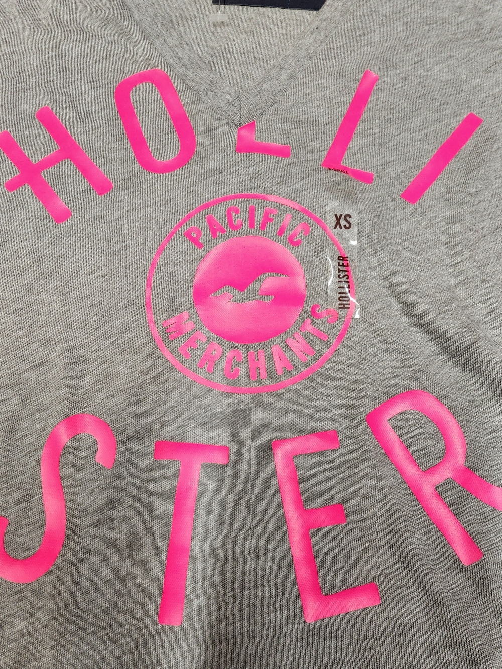 NWT SZ X-SMALL Hollister Gray Tee with Neon Pink Logo